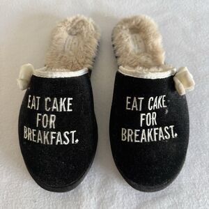 Kate Spade Berry Eat Cake For Breakfast Black Faux Fur Bow Slippers Size 8